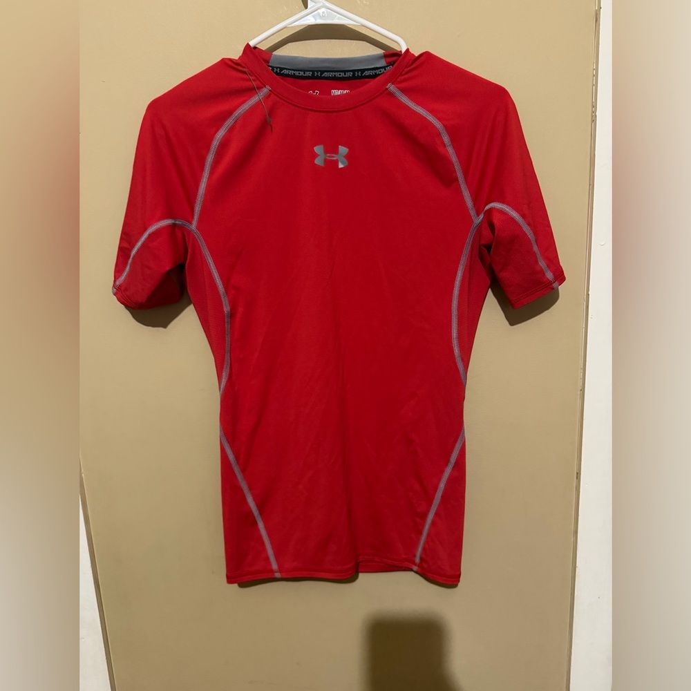Under Armour Men's Red Performance Rash Guard - Picture 3 of 7